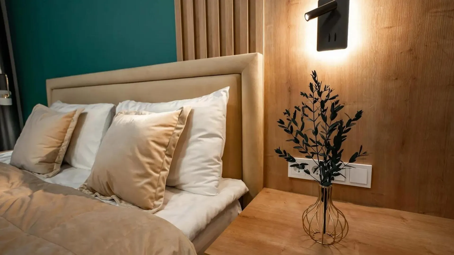 Отель Filismina Apartments Брюссель